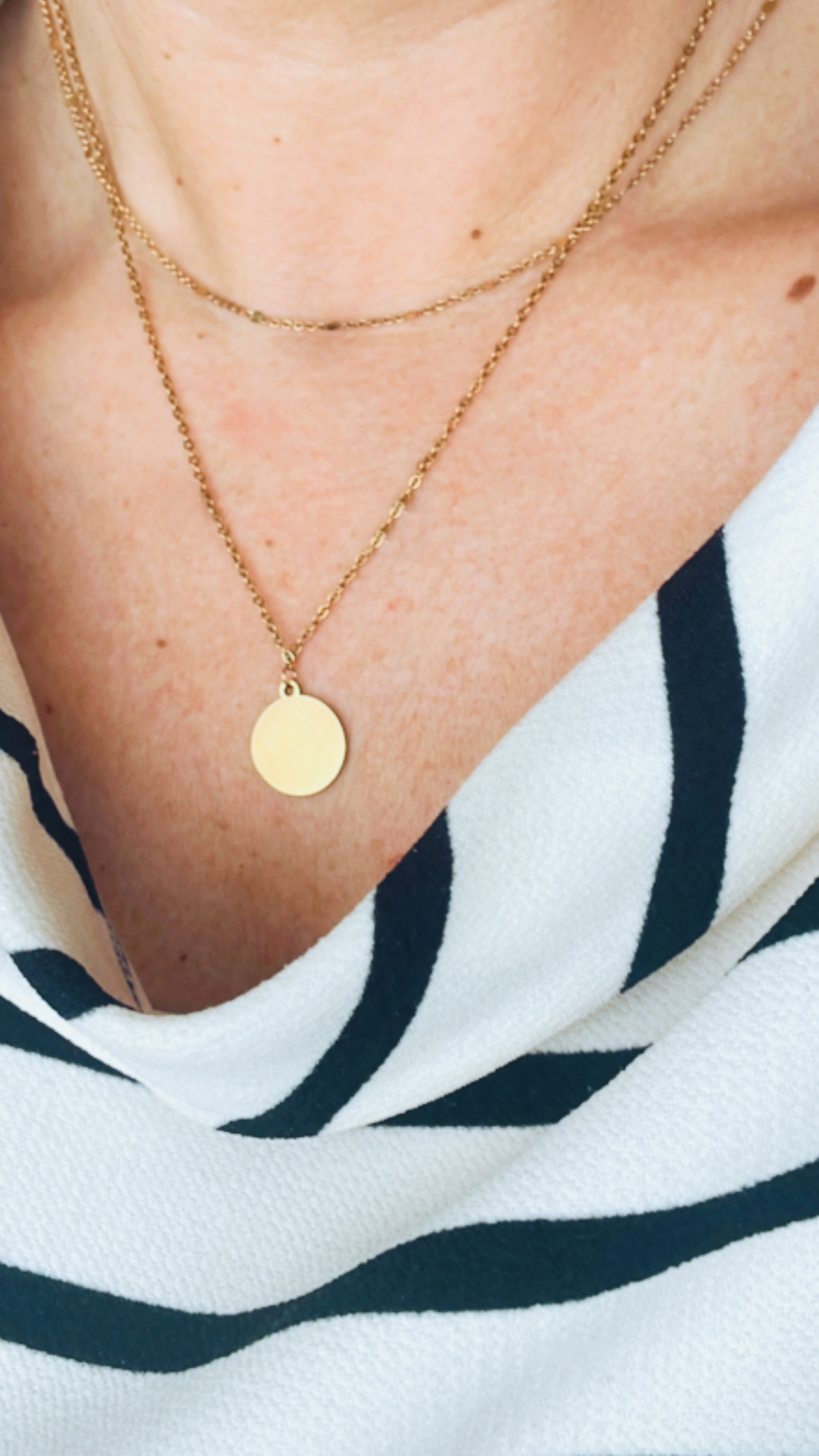 {“eId”:”359731239326922″,”CameraPosition”:1}